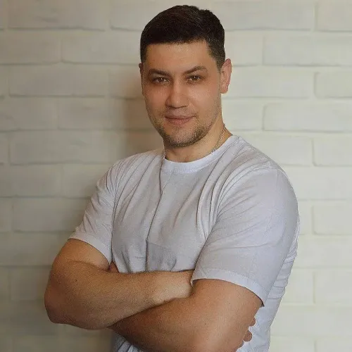 Массажист Осадчий Сергей